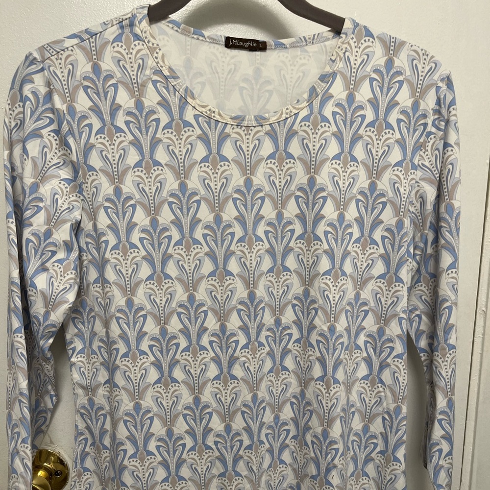 Cool soft material casual wear!